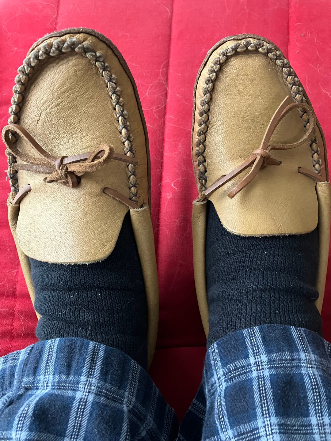 Customer photo review of Men's Earthing Moccasins Moose Hide with Heavy Oil Tan Soles