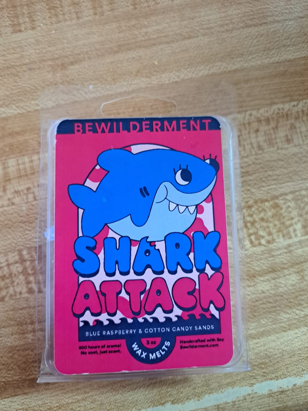 Customer photo review of Shark Attack Wax Melts