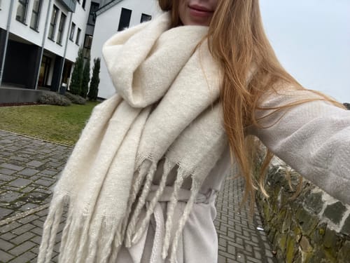 Customer photo review of Colour Schal - Creme