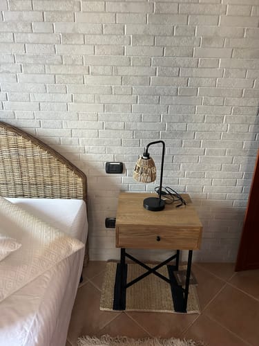 Customer photo review of TORRING - Table de chevet 1 tiroir en bois