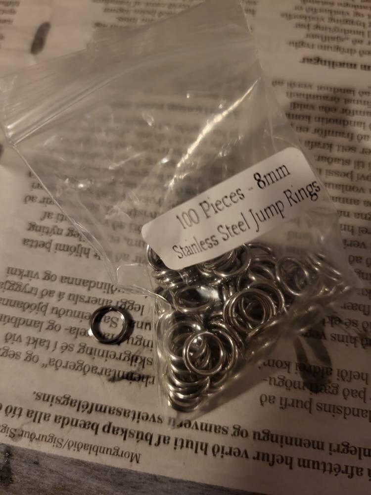 Customer photo review of Stainless Steel Jump Rings Gold Silver, Bulk Wholesale Lobster Clasp Wholesale, Tarnish Free Jewelry Findings Supplies for Jewelry Making