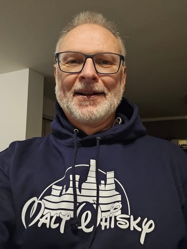 Customer photo review of Malt Whisky - Hoodie