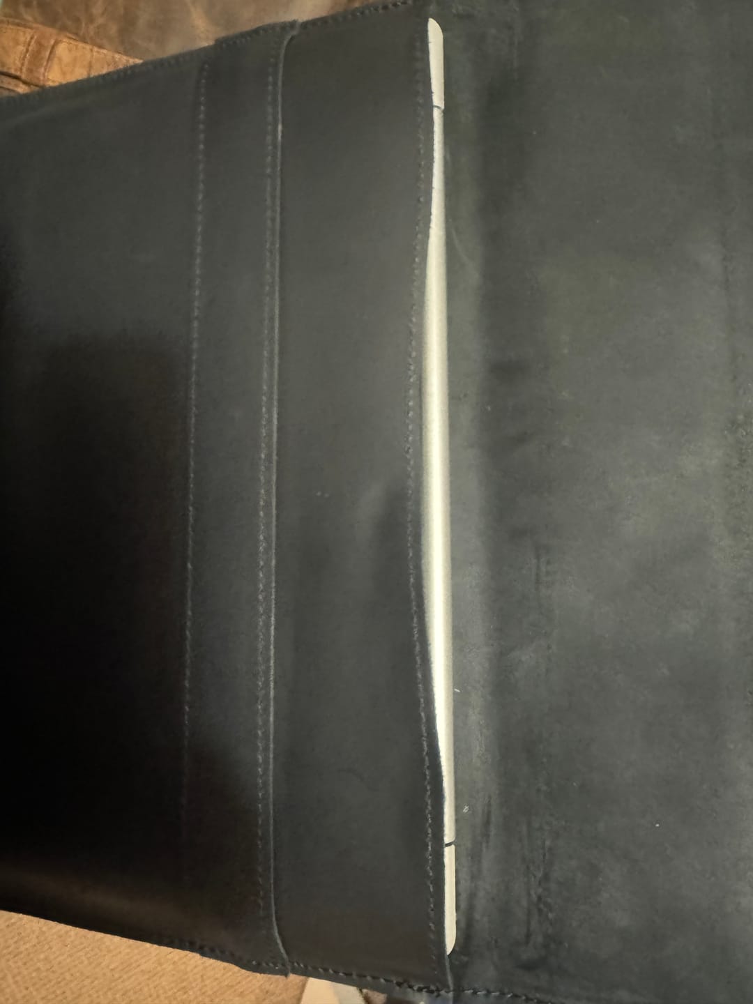 Customer photo review of Funda Notebook Bilbao