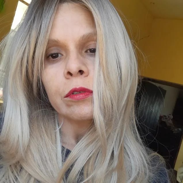 Customer photo review of Heat Resistant Wig Long Straight Layered Bangs — Platinum Blonde | KIMLUD