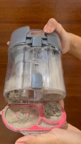 Customer photo review of REN BEAM | BEAMTECH™ Powered Mattress Vacuum Cleaner