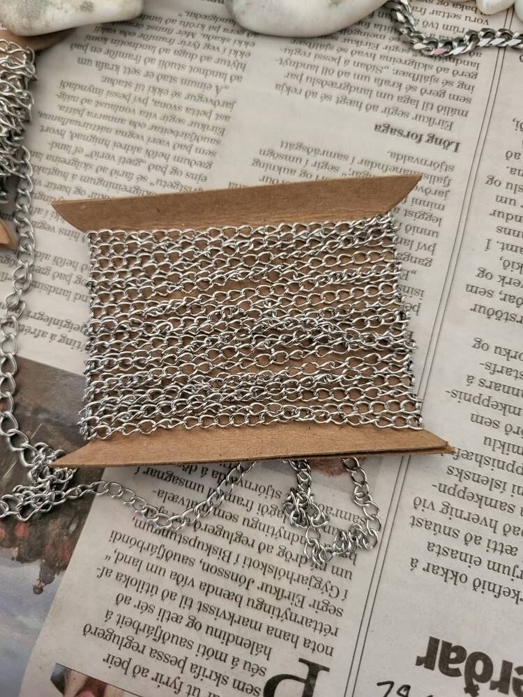Customer photo review of Stainless Steel Extender Chain Bulk Wholesale, Extension Chain Gold Silver Chain Extenders for Necklace Bracelet Jewelry Making