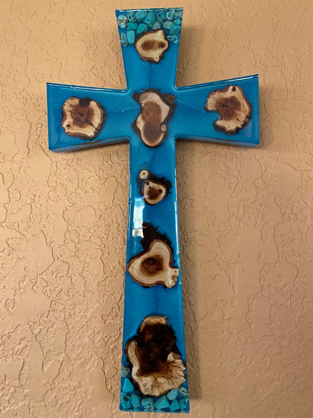 Customer photo review of 15x8x1" Flared Cross Silicone Mold For Epoxy Resin - Angled Cross Mold