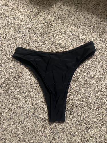 Customer photo review of CARSON Black Cheeky Bikini Bottom