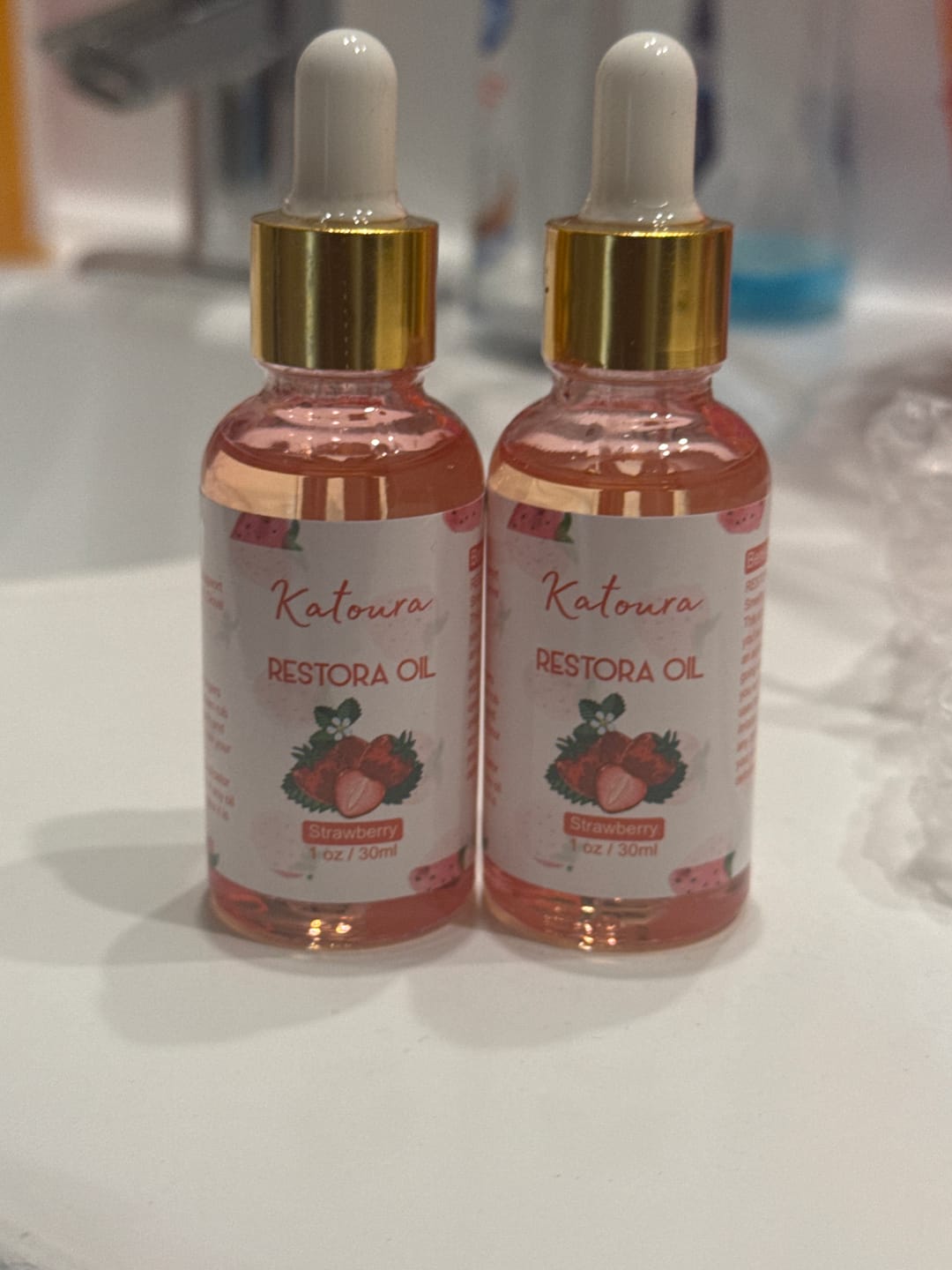 Customer photo review of Restora Oil Strawberry