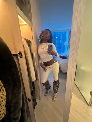 Customer photo review of EGO CAPRIS (WHITE LEATHER)