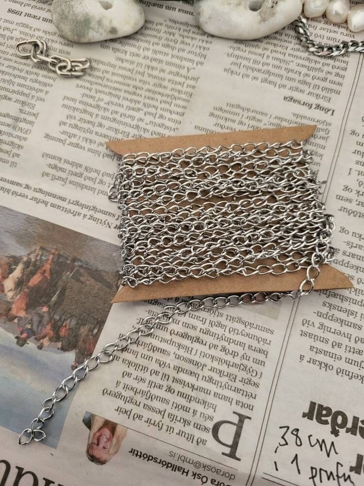 Customer photo review of Stainless Steel Extender Chain Bulk Wholesale, Extension Chain Gold Silver Chain Extenders for Necklace Bracelet Jewelry Making
