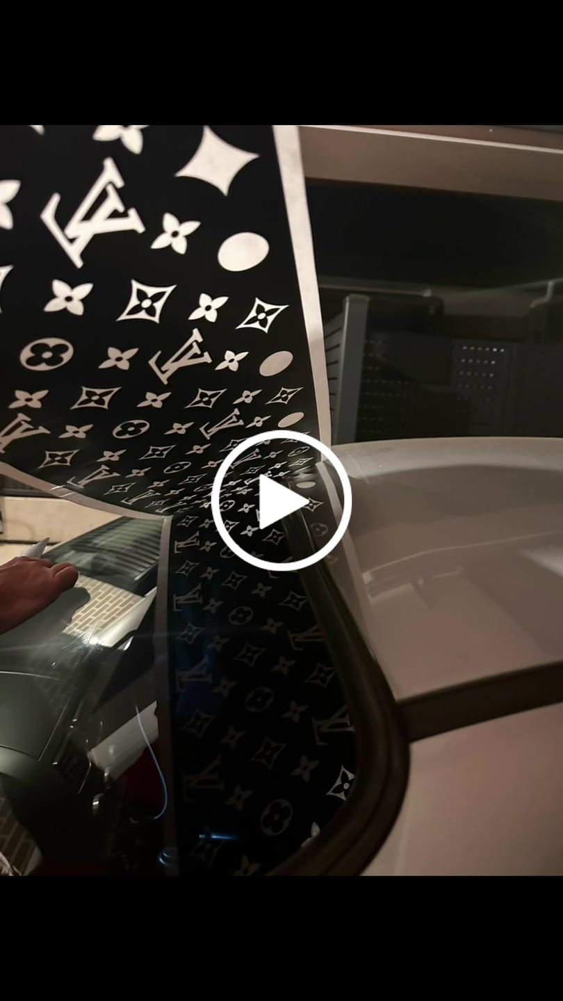 Customer video review of Custom Text Decal (60cm)