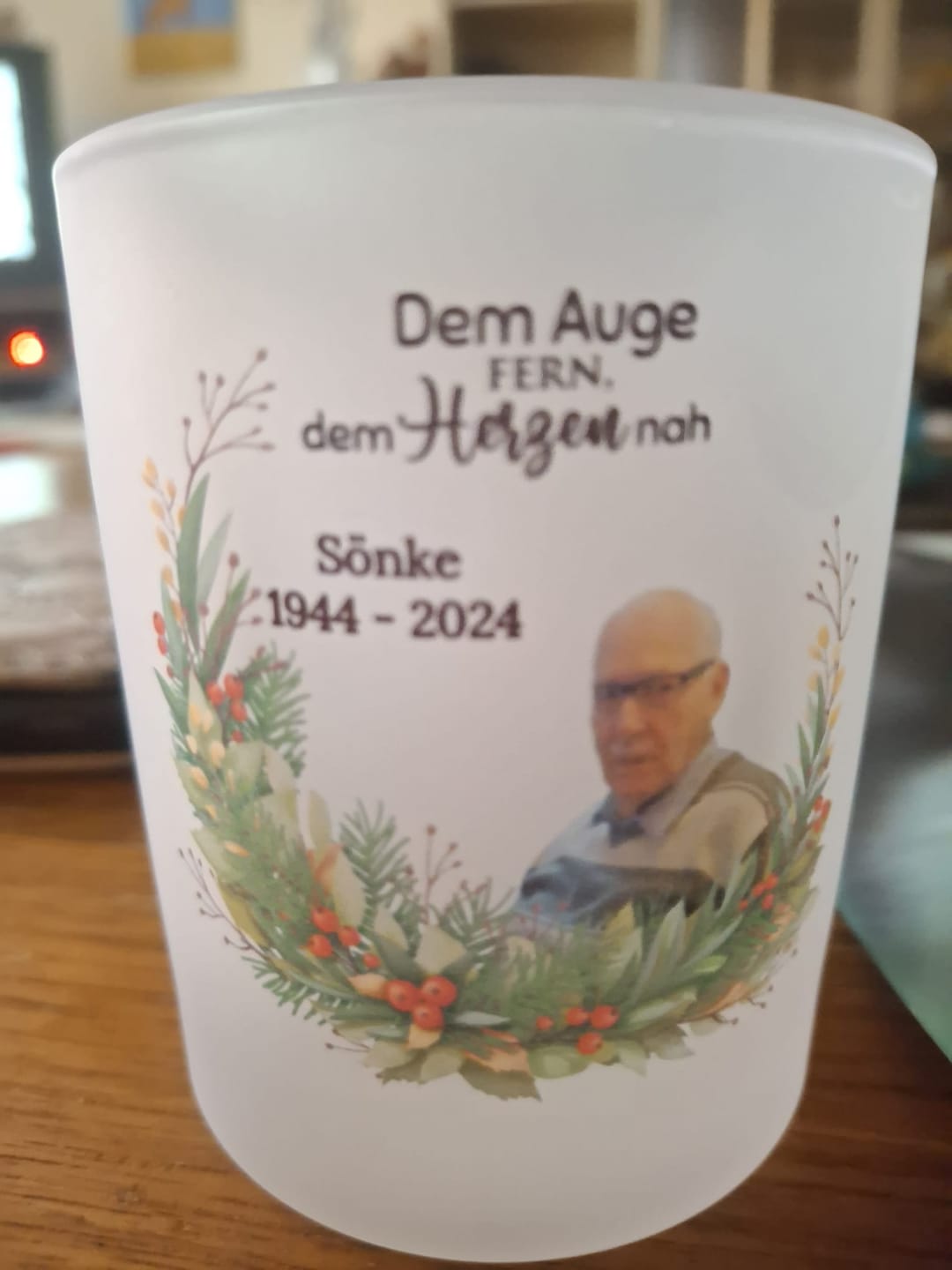 Customer photo review of Bei euch - Personalisiertes Teelicht