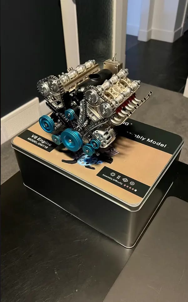 Customer photo review of Teching V8 Mechanical Metal Assembly DIY Car Engine Model Kit