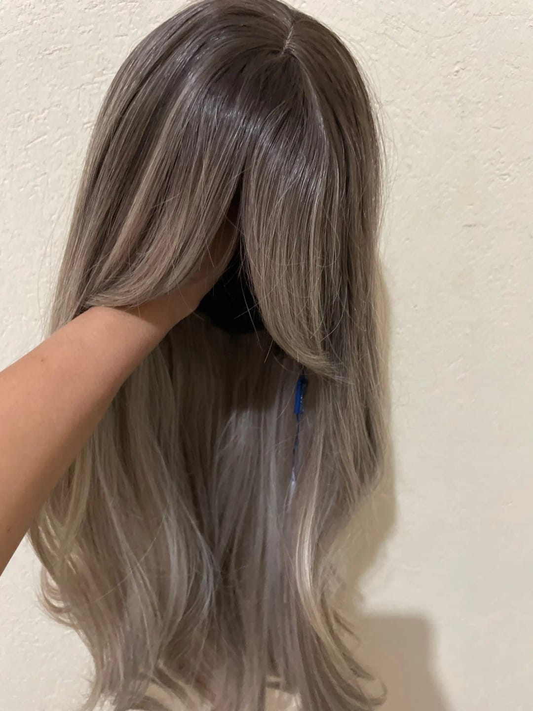 Customer photo review of High Temperature Fiber Wig Ombre Brown-Blonde Long Straight Bangs — Ombre Brown-Blonde | KIMLUD