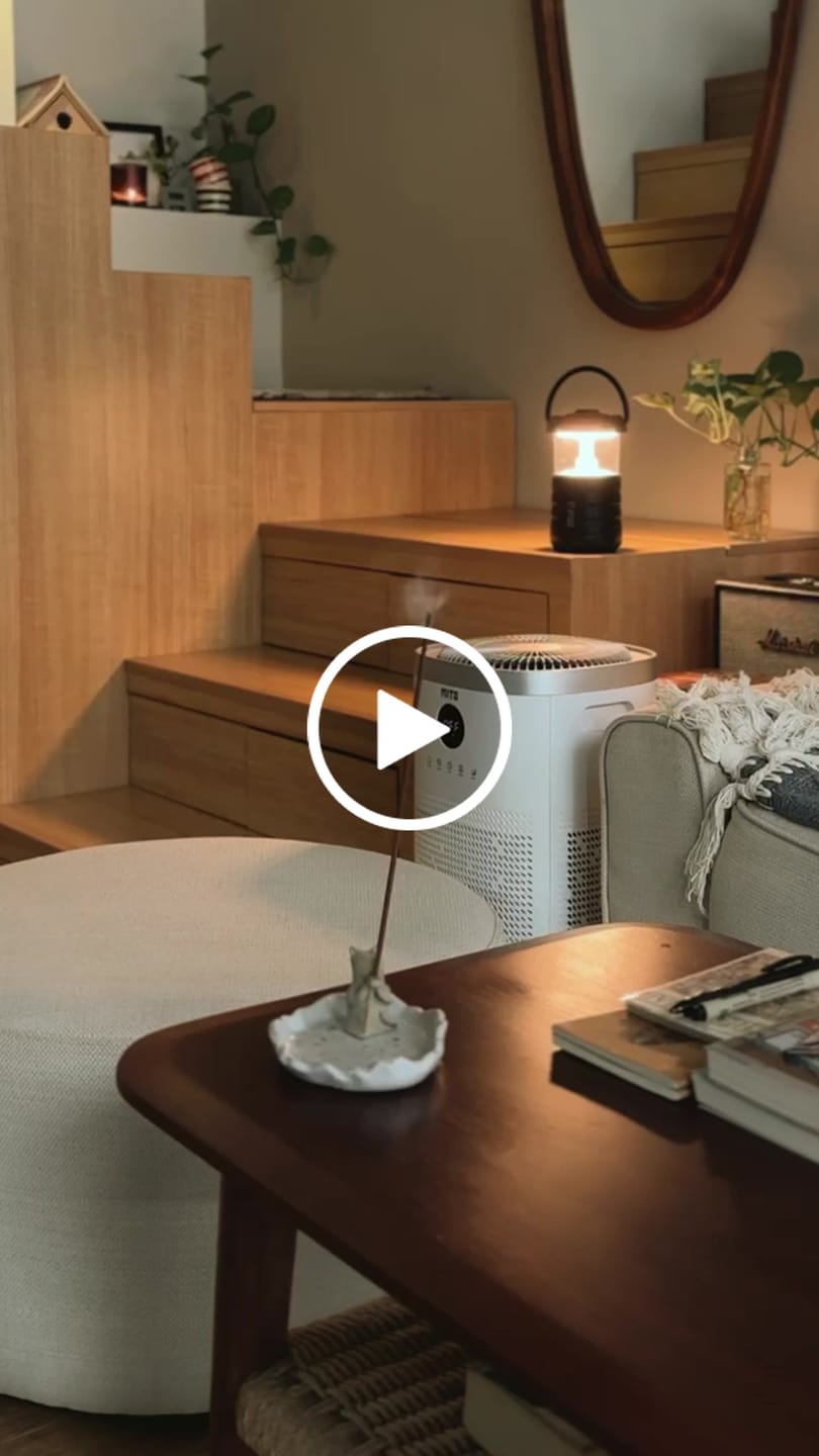 Customer video review of Exclusive Teak & Loom Coffee Table