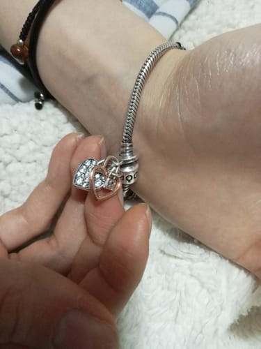Customer photo review of Charm Corazon de Amor Secreto
