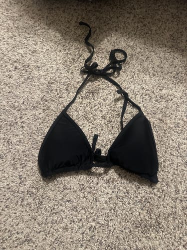 Customer photo review of DANNY Black Minimal String Triangle Top
