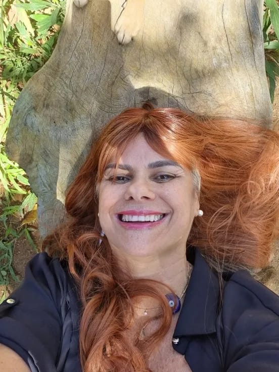 Customer photo review of Synthetic Wig Long Loose Wave With Bangs — Brown-Blonde Ombre | KIMLUD