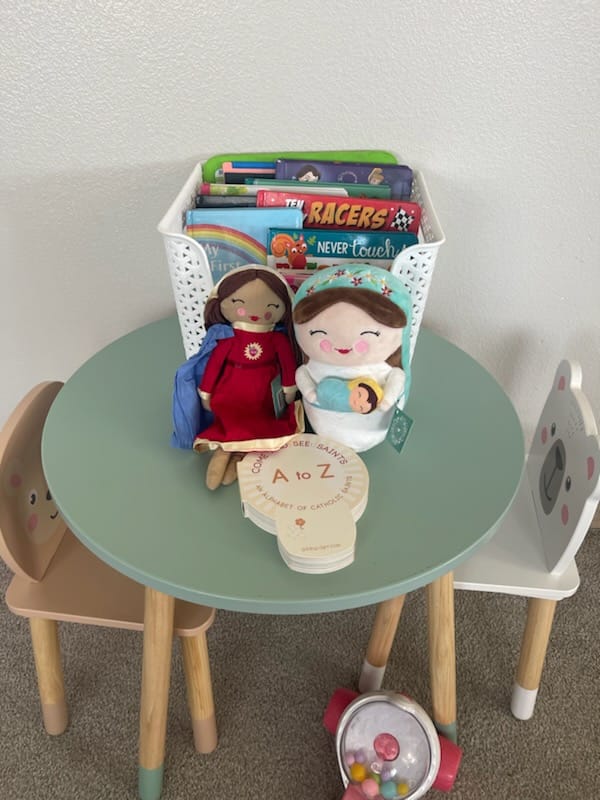 Customer photo review of Come and See: Saints A to Z - An Alphabet of Catholic Saints - shaped board book