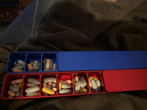 Customer photo review of Weekly AM-PM Vitamin Case 2.0