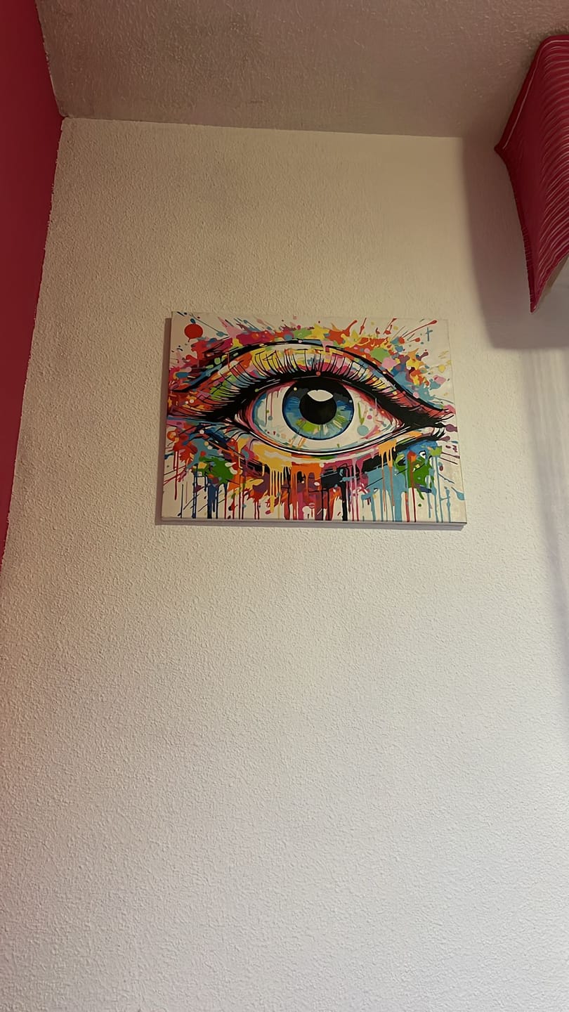 Customer photo review of Colorful Glare