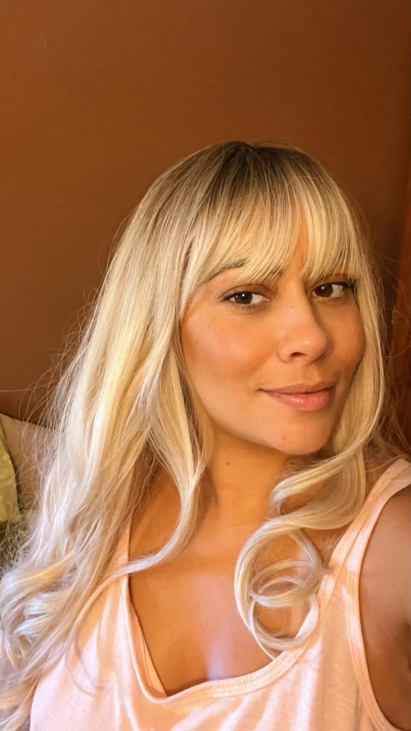 Customer photo review of Synthetic Wig Long Loose Wave With Bangs — Brown-Blonde Ombre | KIMLUD