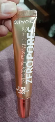 Customer photo review of O.TWO.O SKIN SECRET ZERO PORES PRIMER
