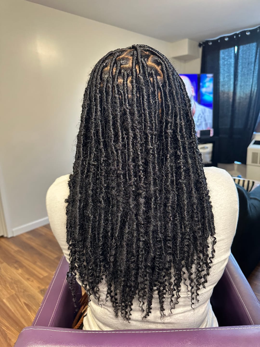 Customer photo review of Outre Synthetic Braid X Pression Twisted Up Bonita Crush Locs 12"