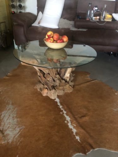 Customer photo review of ExotischerLeben Couchtisch Wurzelholz Couchtisch IKAL – Naturdesign für modernes Wohnen, Glasscheibe Ø 80 cm, Stärke 8mm, gehärtet