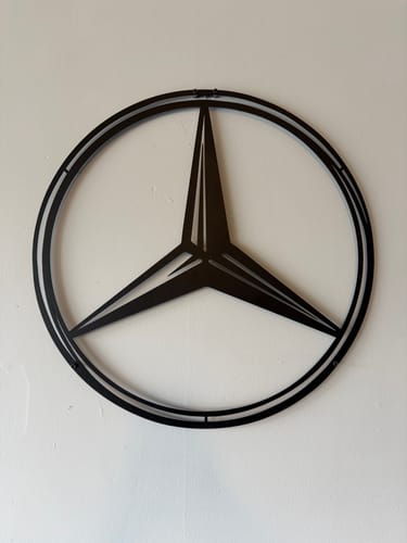 Customer photo review of Mercedes Logo Metal Wall Art Decor