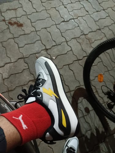 Customer photo review of FONZY Black Yellow Men's casual sneaker