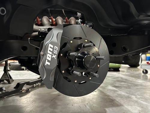 Customer photo review of 79-87 Chevy Malibu XS3 Front Extreme Street Brake Kit