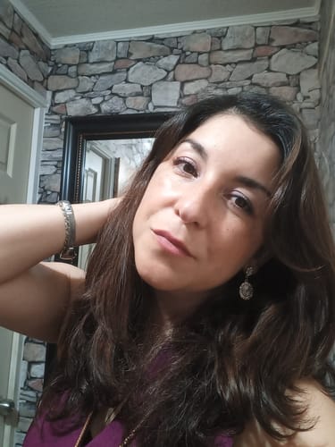 Reseña con foto de un cliente sobre Pack 2 Hennas Jamila Hair -  Cobrizo Natural y Duradero  👩🏼‍🦰