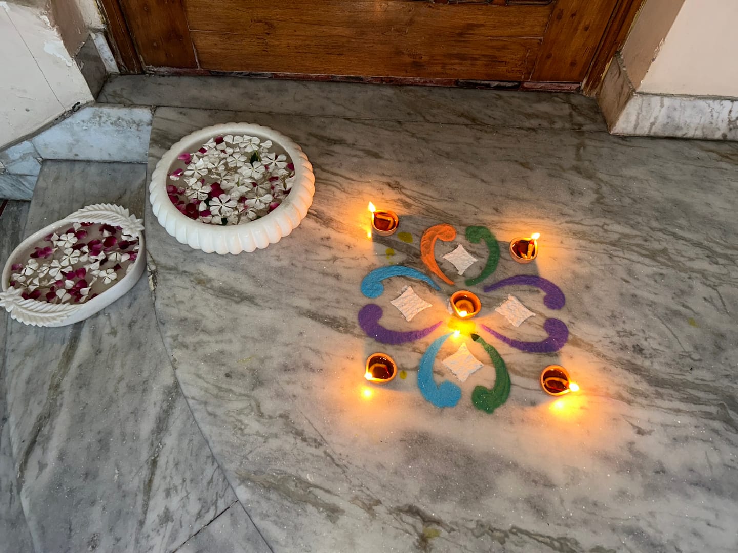 Customer photo review of Marble Urli White - Handicraft Bazaar