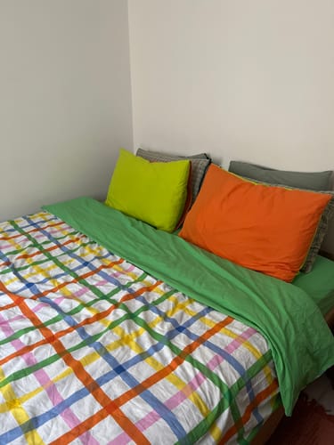 Customer photo review of Cozy Home Popping Colors Çift Kişilik Lastikli Çarşaflı Nevresim Takımı Hype Yeşil