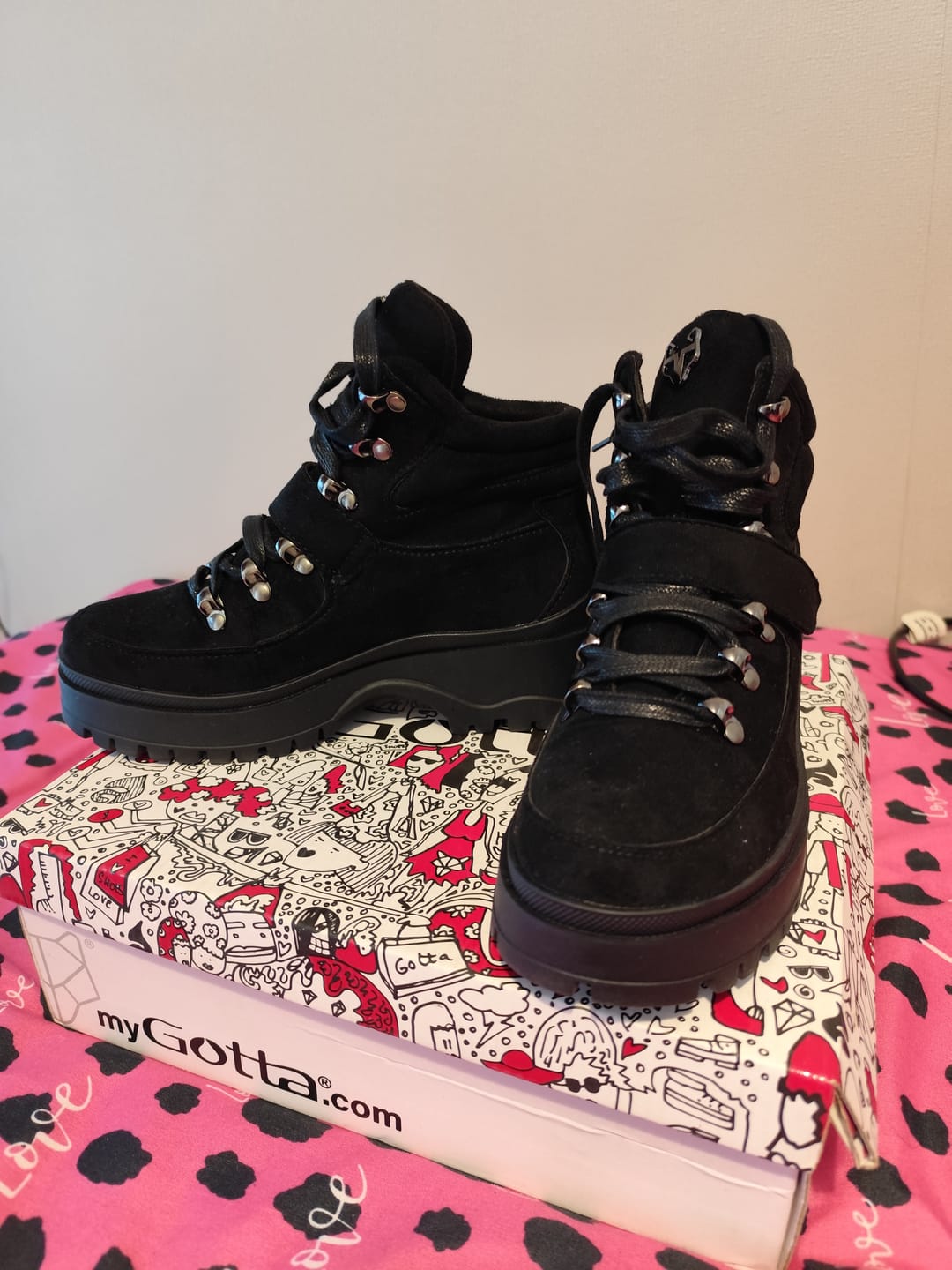 Customer photo review of Botín Negro Mujer 33790