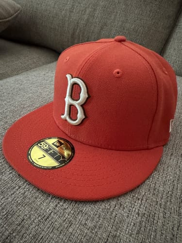 Customer photo review of 59FIFTY Boston Red Sox Campfire Burnt Orange Fitted