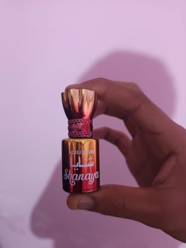 Customer photo review of Shanaya Luxury Attar Perfume