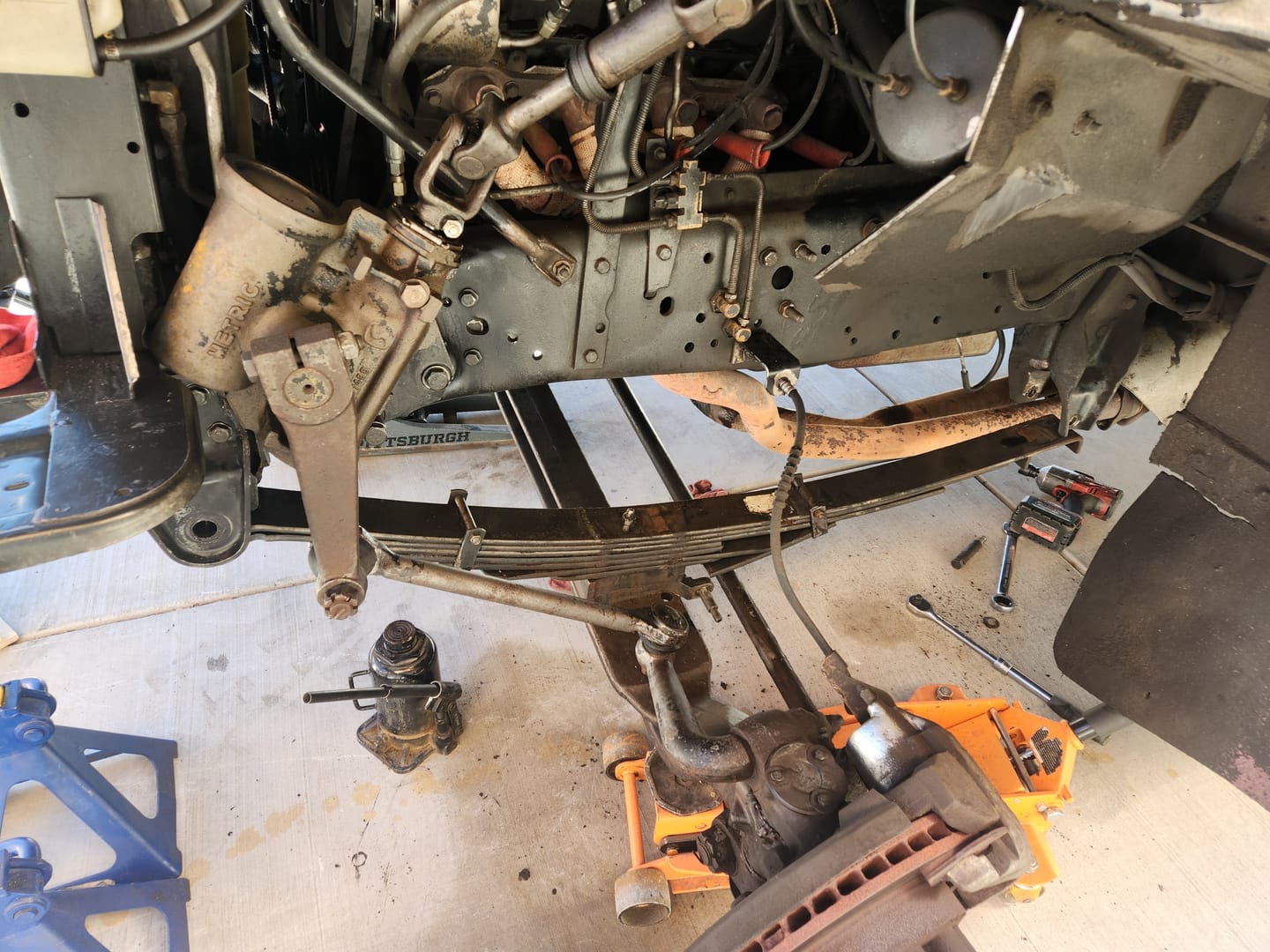 Customer photo review of 1963 - 1991 GMC & Chevy B, C, M And S Series Front Leaf Spring 22-338