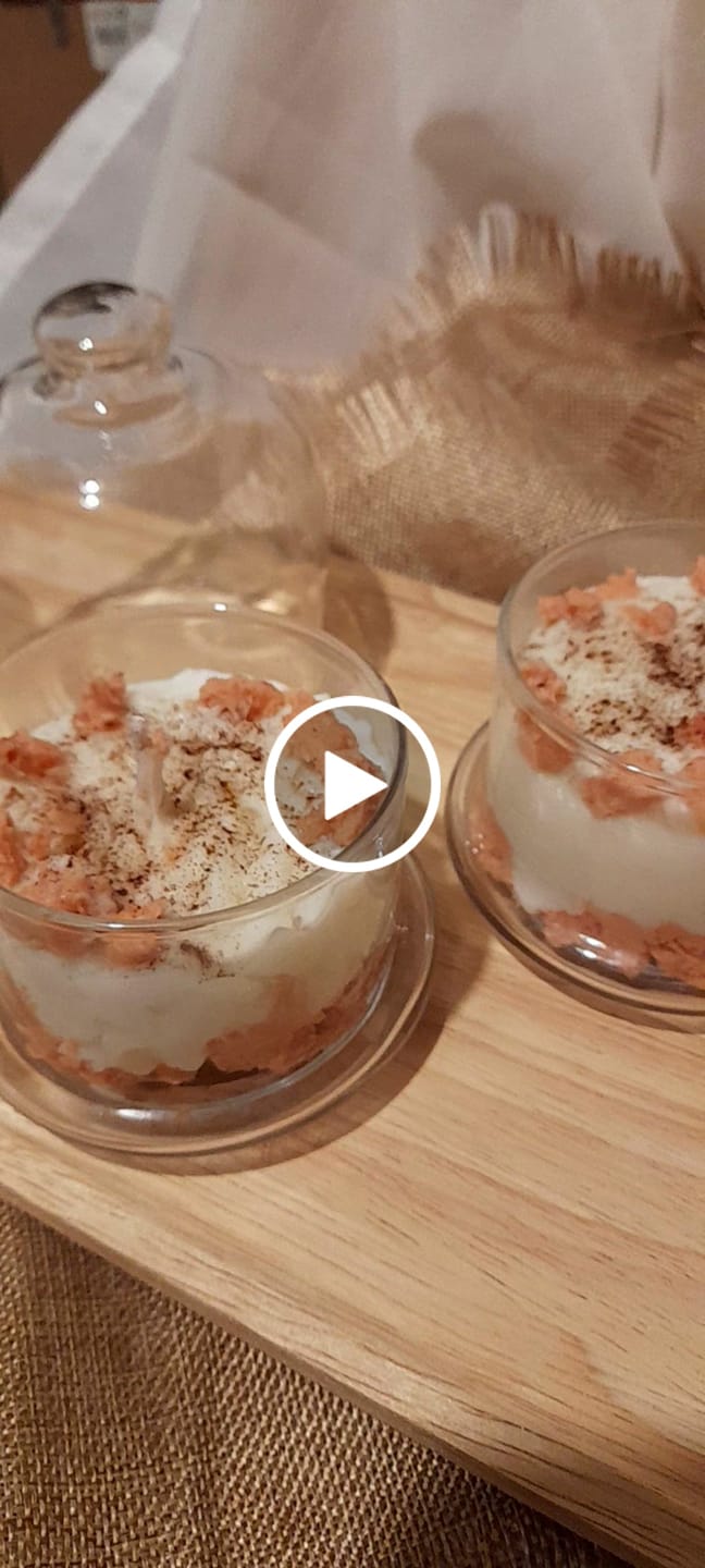 Customer video review of Fragancia CARROT CAKE