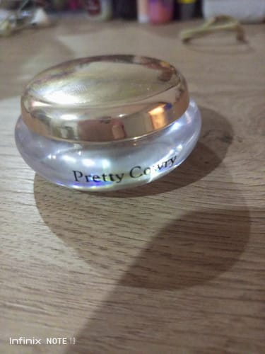 Customer photo review of Pretty Cowry 24K Gold Whitening Cream 30ml