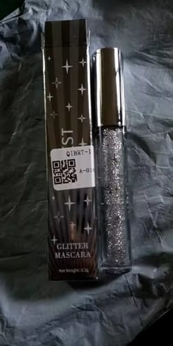 Customer photo review of Emily™ - Glitzer Wimperntusche