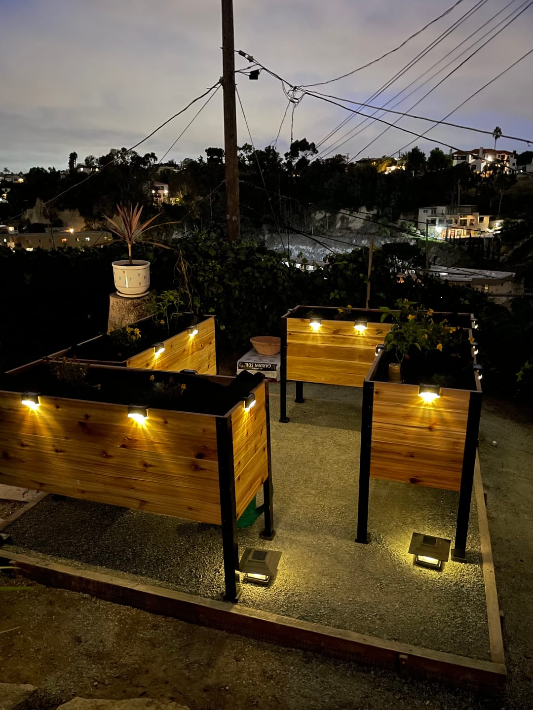 Customer photo review of Raised Garden Bed - 46cm x 122cm x 76cm