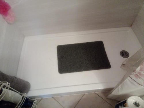 Customer photo review of Non-Slip Shower Mat