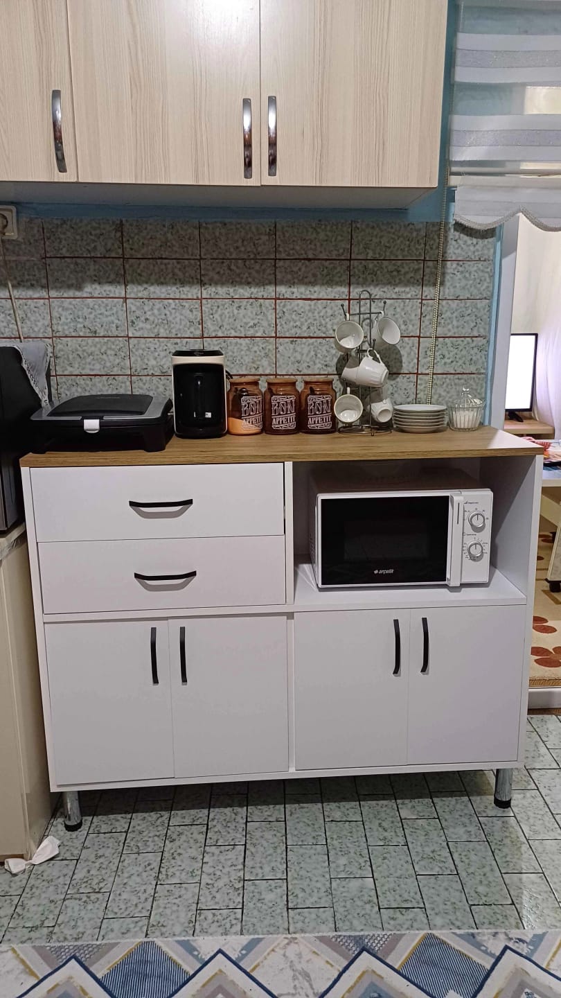 Customer photo review of Rani JE166 Kahve Köşesi Çok Amaçlı Dolap 4 Kapaklı 2 Çekmeceli Kiler Mutfak Dolabı Beyaz - Sepet Ceviz