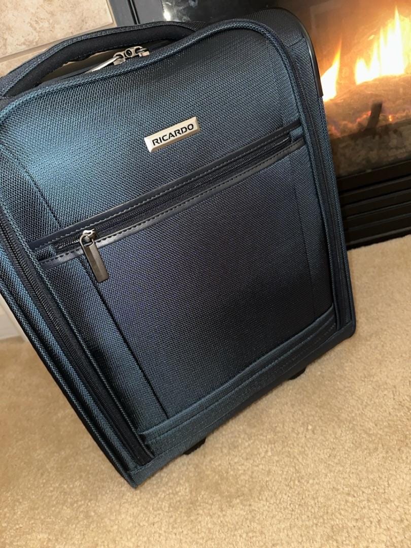 Customer photo review of Avalon Small Carry-On