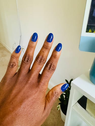 Customer photo review of Mystic Navy Blue Oval Nails - Press On Nails