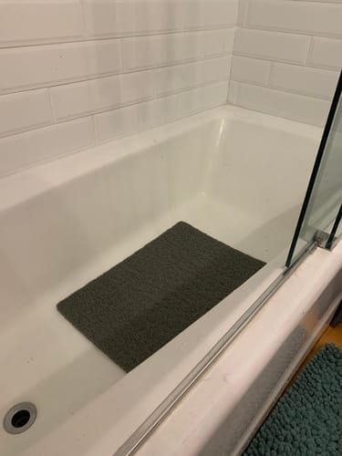 Customer photo review of Non-Slip Shower Mat