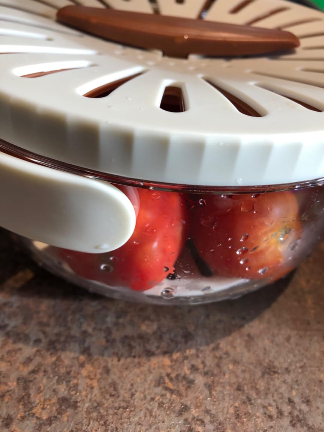 Customer photo review of Fruitnest - 2 in 1 Abtropfschale